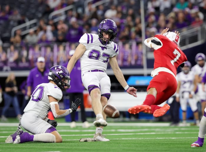Benjamin vs Oglesby UIL 1-A Six-Man Division 2 Final December 13, 2023 Photo-Tommy Hays88